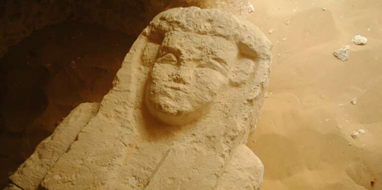 Trois tombeaux millénaires découverts en Egypte