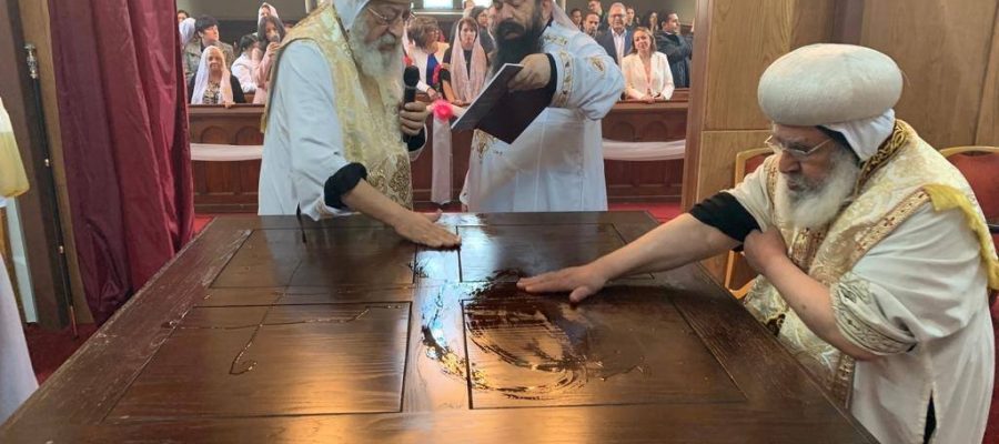 Le Pape Tawadros II consacre une église copte-orthodoxe à Zurich